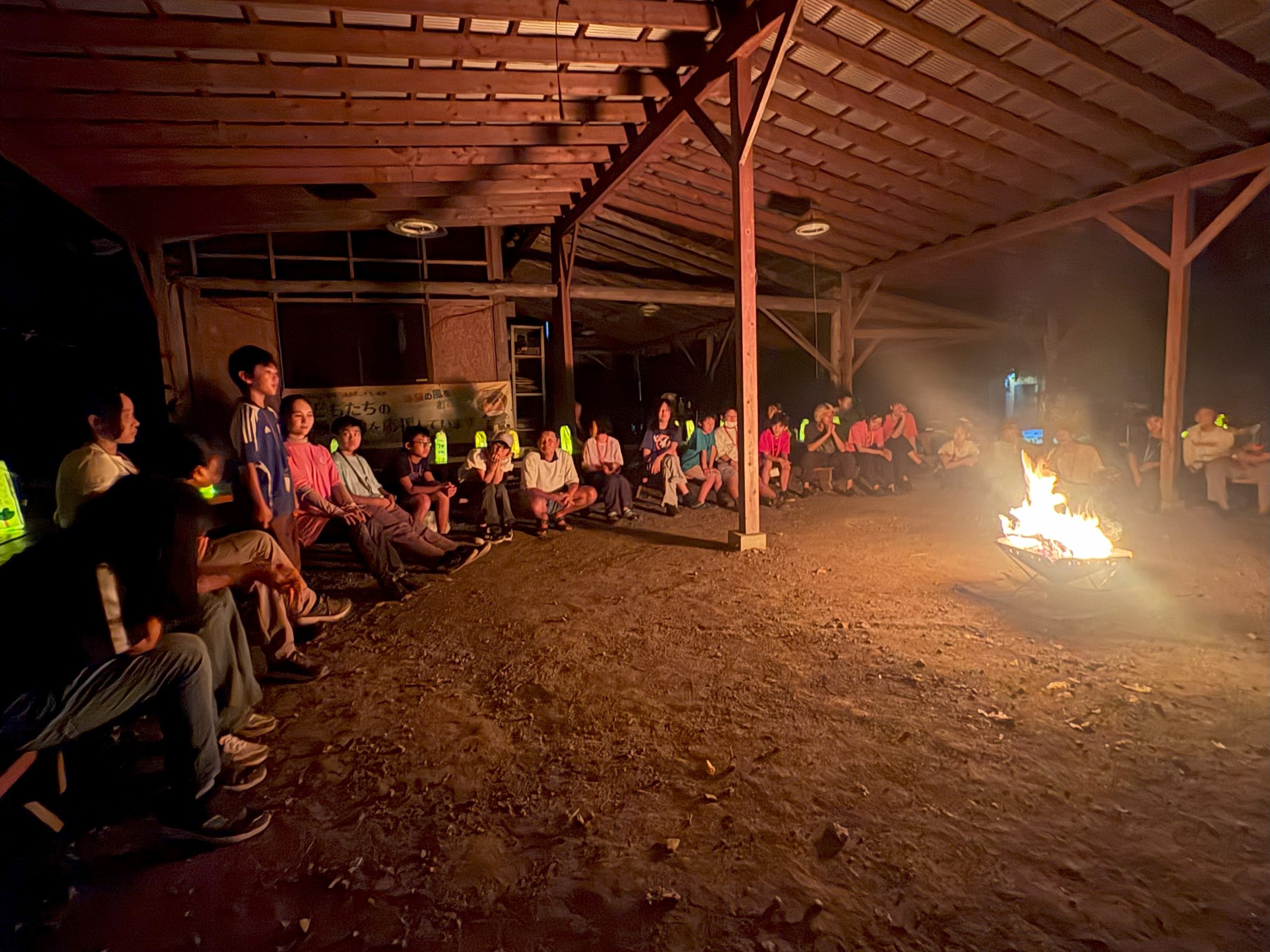キャンプ写真15キャンプファイヤー